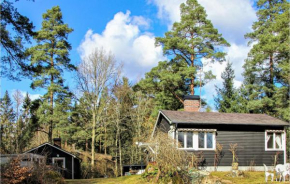 Awesome home in Hästveda with WiFi and 2 Bedrooms, Hästveda
